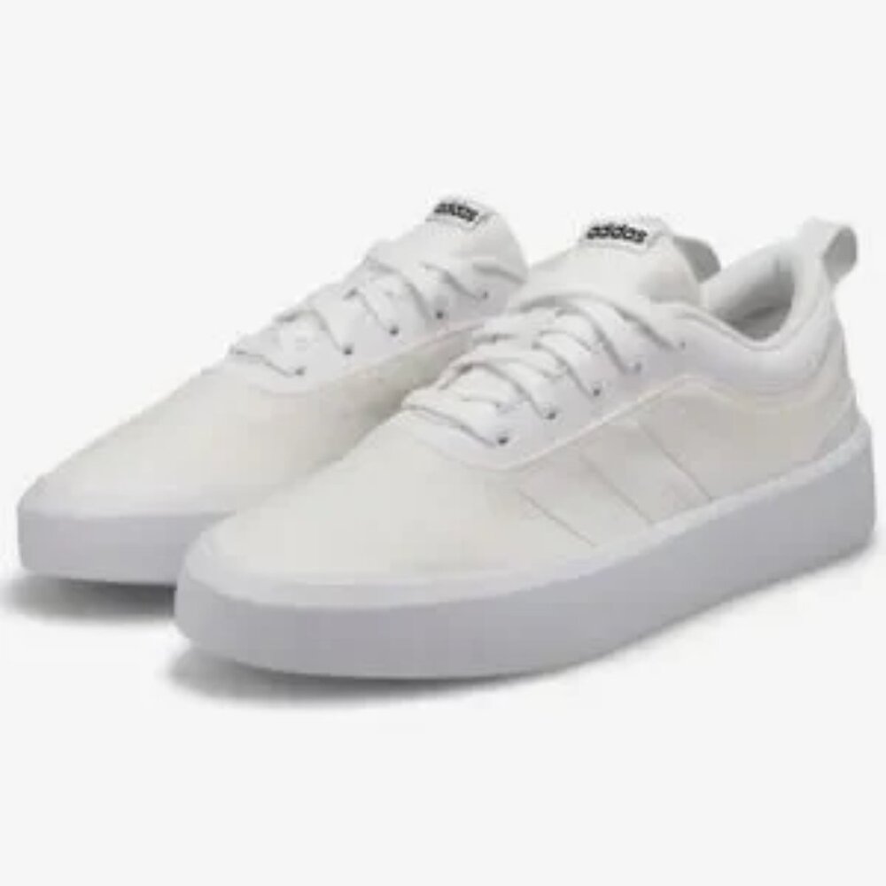 NWT ADIDAS Futurevulc Shoes - Size 10 (fits more like 10.5)